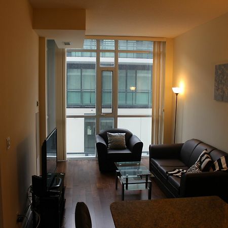 Custom Luxury Suite - By Elite Suites Μισισάουγκα Εξωτερικό φωτογραφία